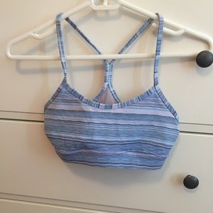 Lululemon sports bra